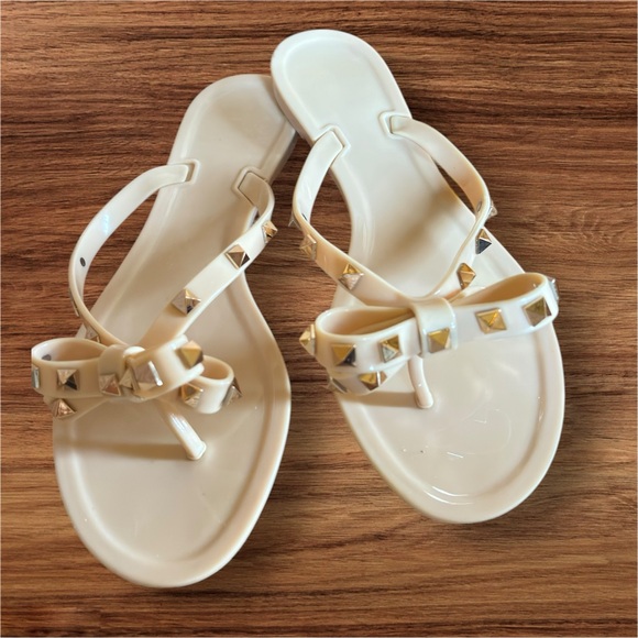 Nude Studded Bow-Tie Sandals -Size 8 - Picture 1 of 8